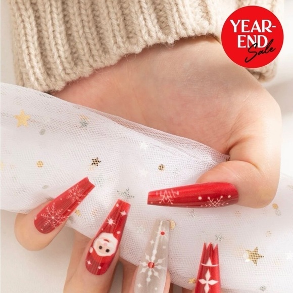 Christmas Santa Press On Nail Set - Picture 1 of 12